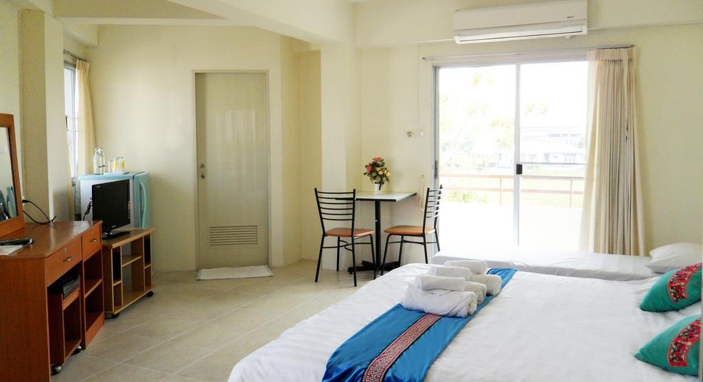 Thanapa Place Bangkok Habitación foto