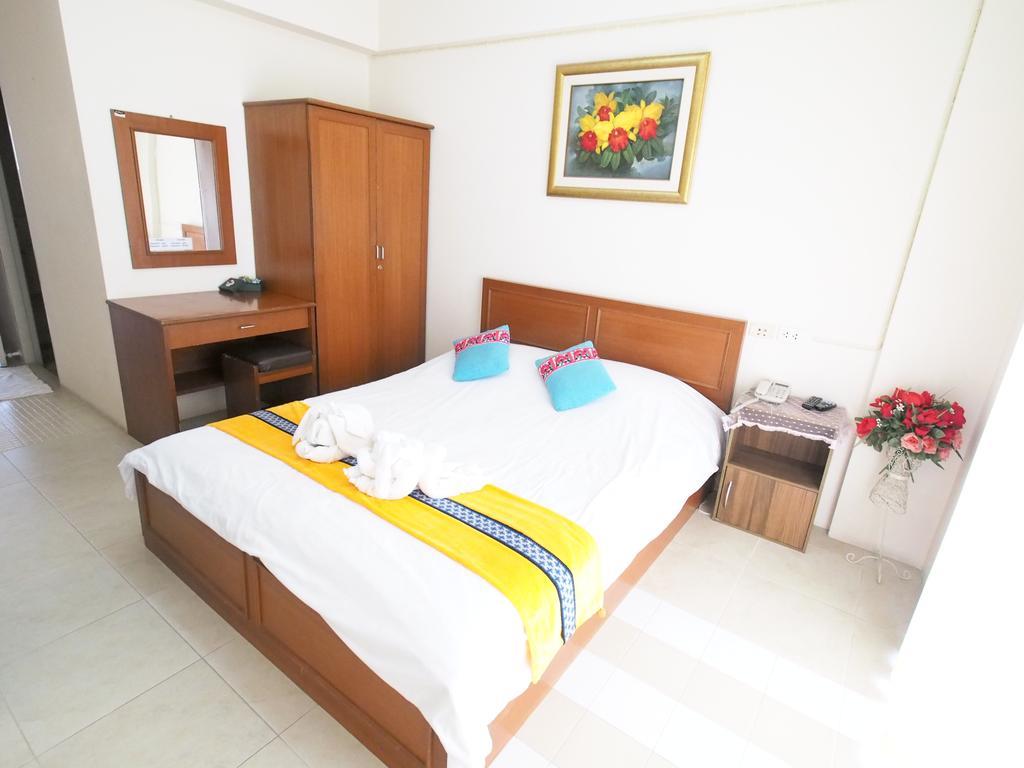 Thanapa Place Bangkok Habitación foto